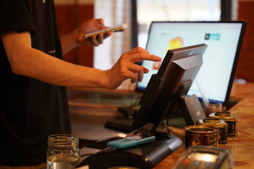 logiciel de caisse gestion ventes stocks fidélité client