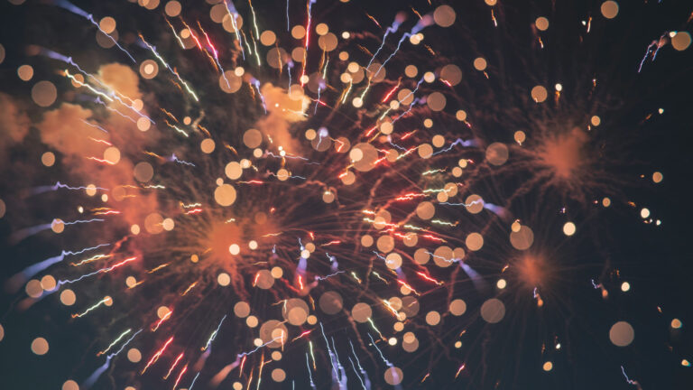 Zoom sur le métier d'artificier : comment se former pour une reconversion ?